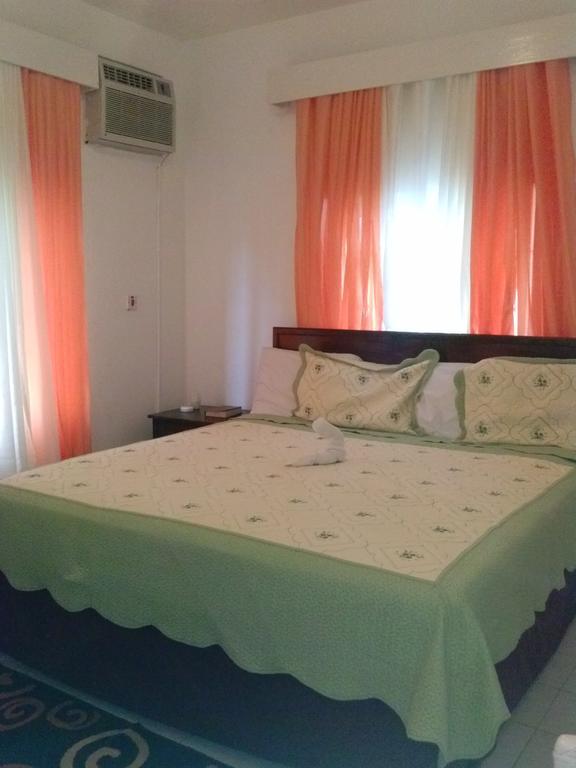 Executive Shaw Park Guest House Ocho Rios Luaran gambar